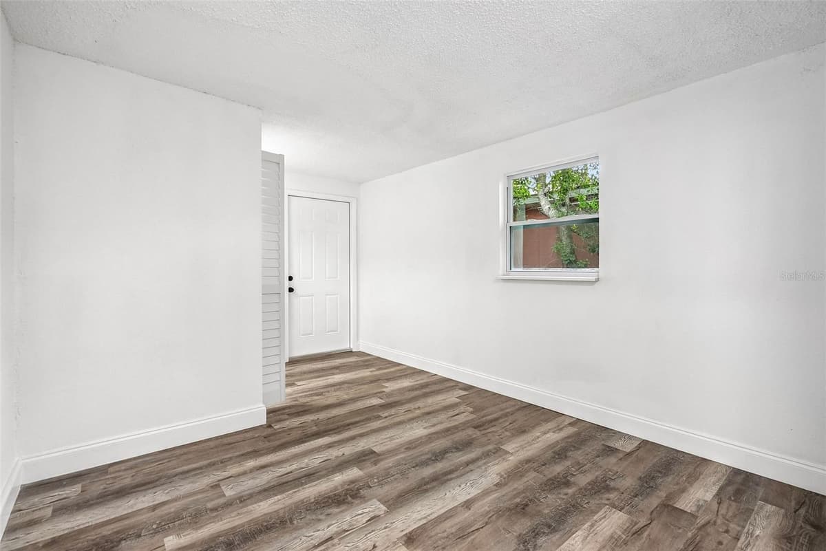 806 CITRUS STREET — photo 12 of 28