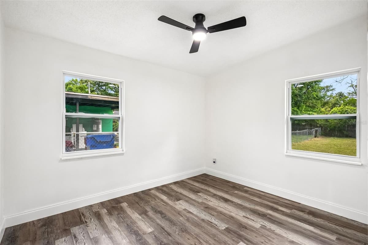 806 CITRUS STREET — photo 14 of 28