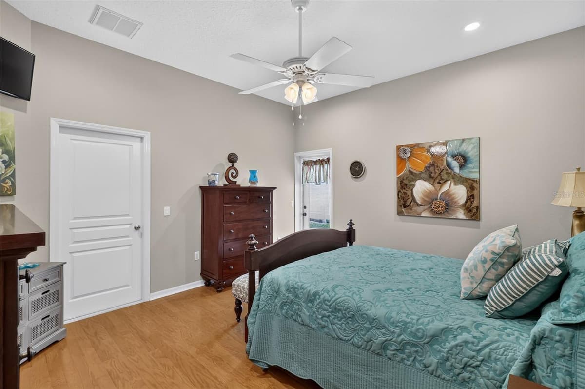 5008 LAKEVIEW BOULEVARD — photo 53 of 86