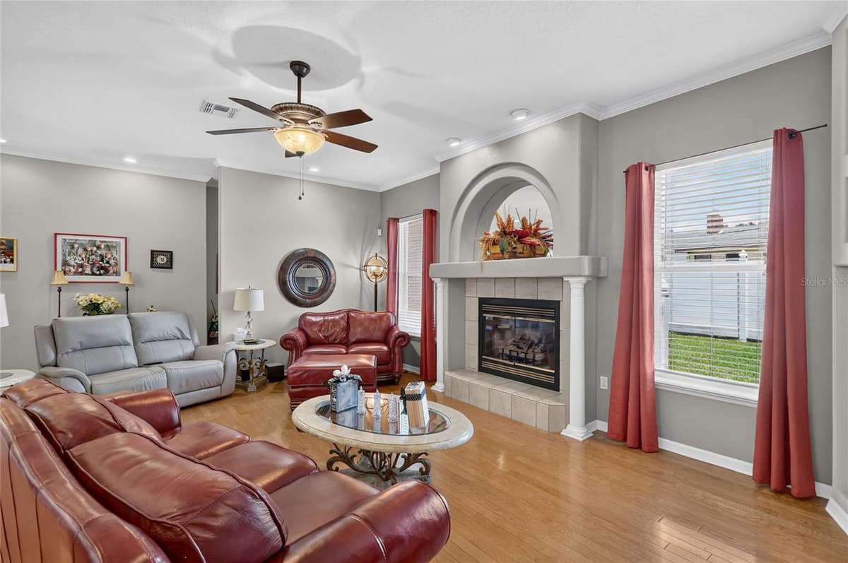 5008 LAKEVIEW BOULEVARD — photo 26 of 86