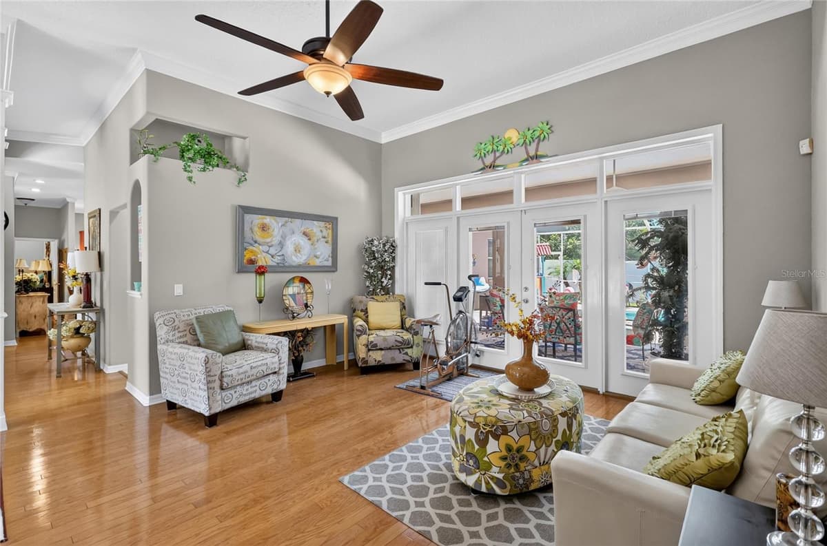 5008 LAKEVIEW BOULEVARD — photo 13 of 86