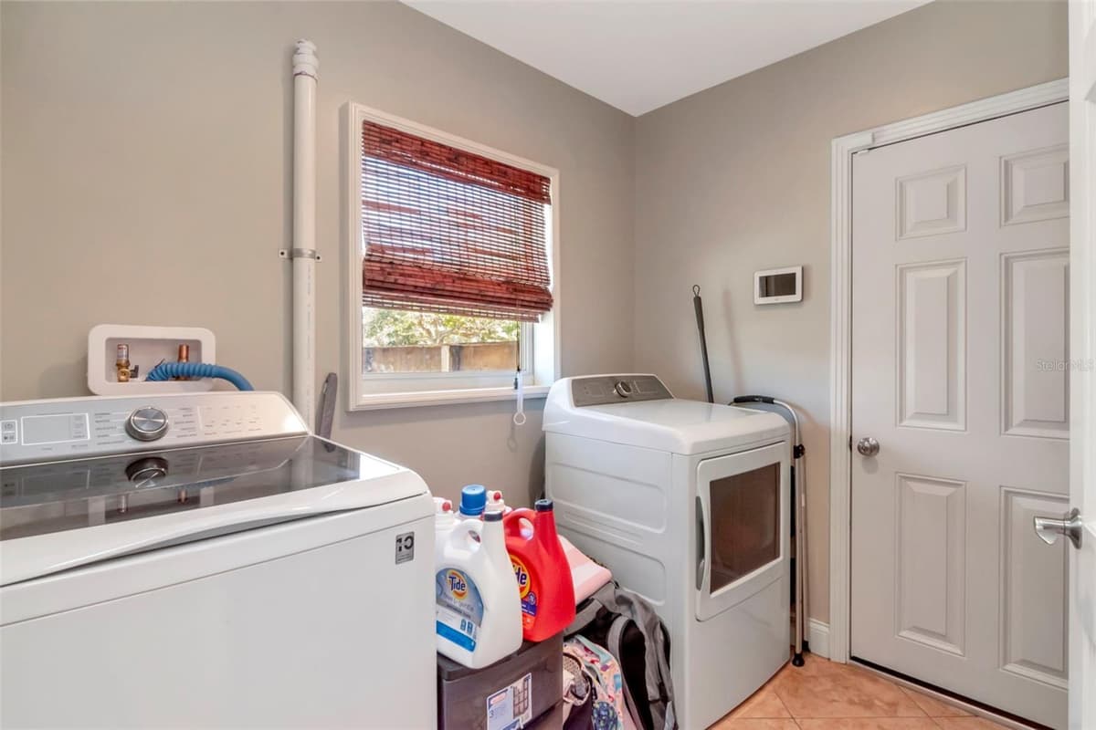 2535 LAKE ELLEN DRIVE — photo 71 of 72