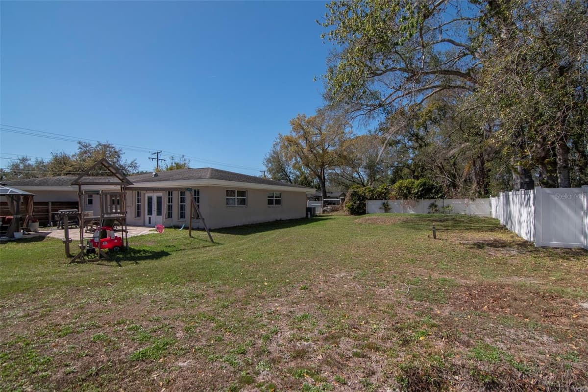 2535 LAKE ELLEN DRIVE — photo 36 of 72
