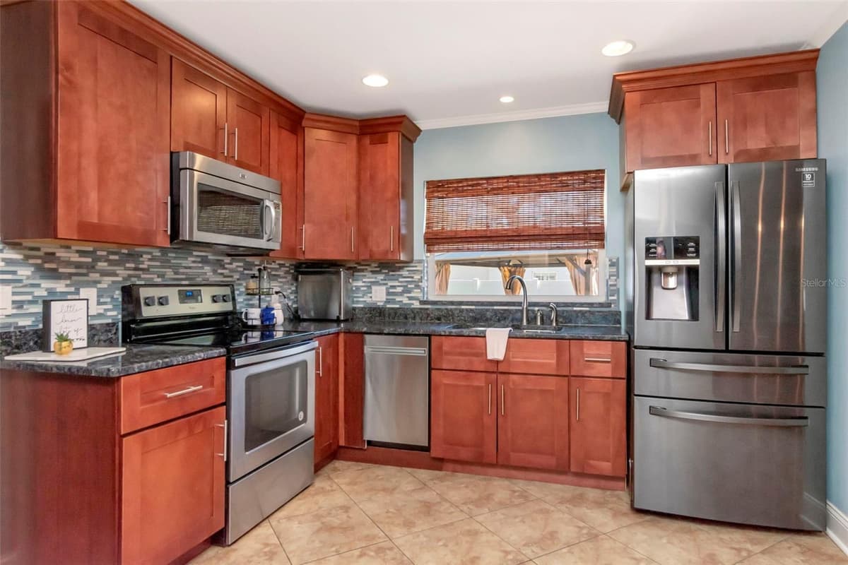 2535 LAKE ELLEN DRIVE — photo 70 of 72