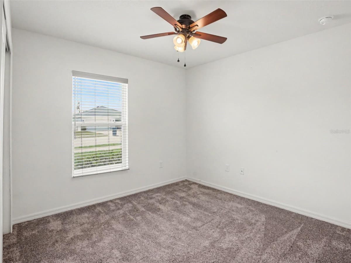 2488 BEGONIA STREET — photo 12 of 34
