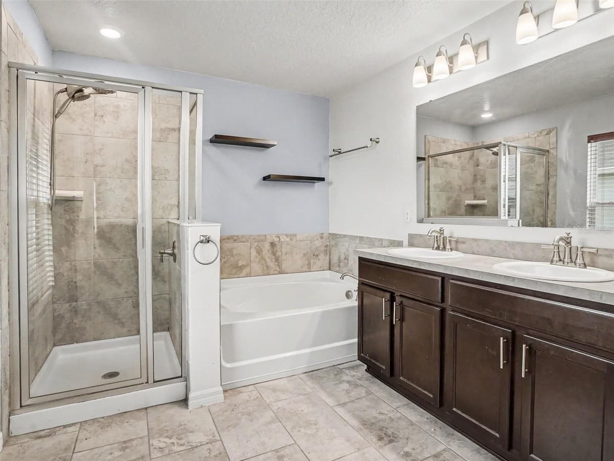 2488 BEGONIA STREET — photo 30 of 34