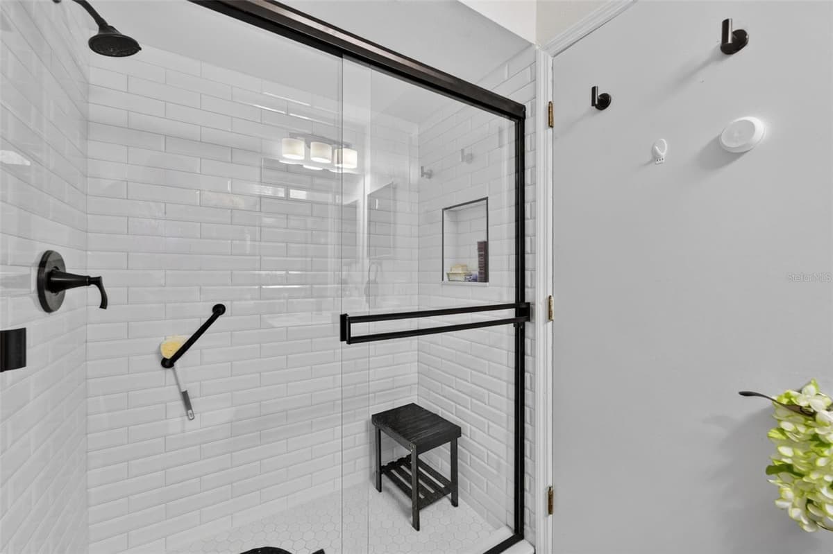6381 EGRET DRIVE — photo 20 of 34