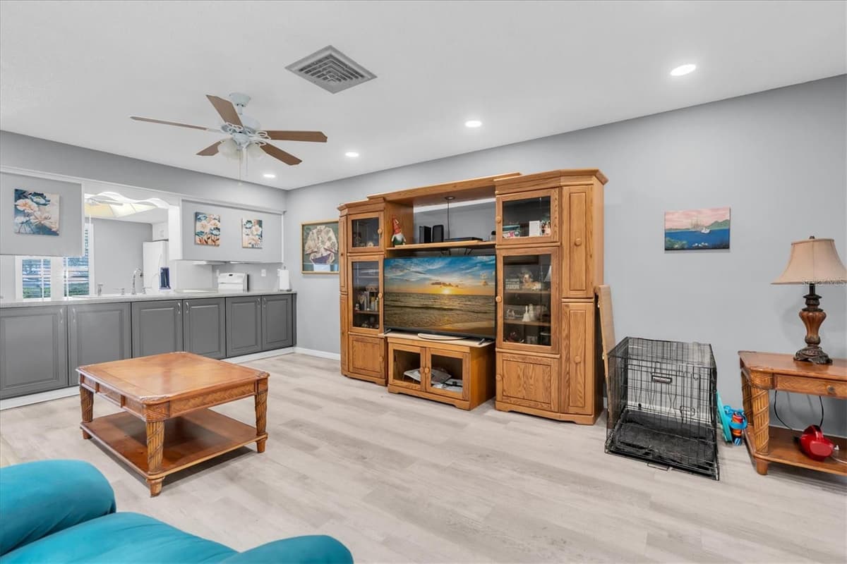 12227 DARWOOD DRIVE — photo 3 of 30