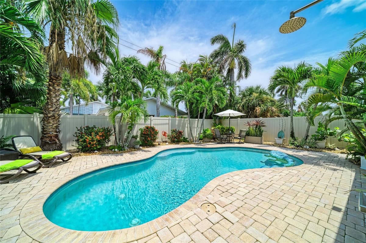 2711 AVENUE C — photo 34 of 52