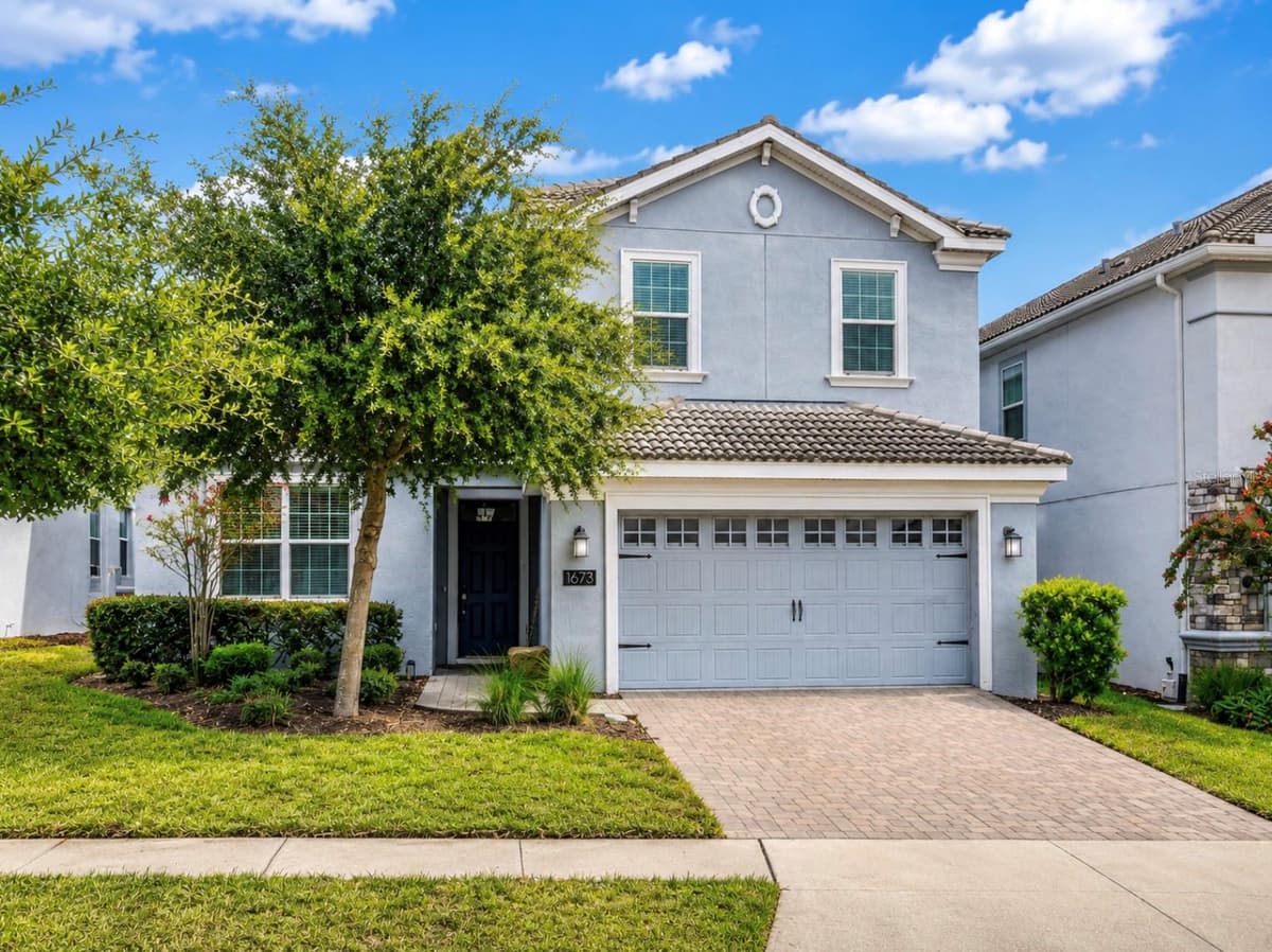 1673 MOON VALLEY DRIVE — photo 1 of 59