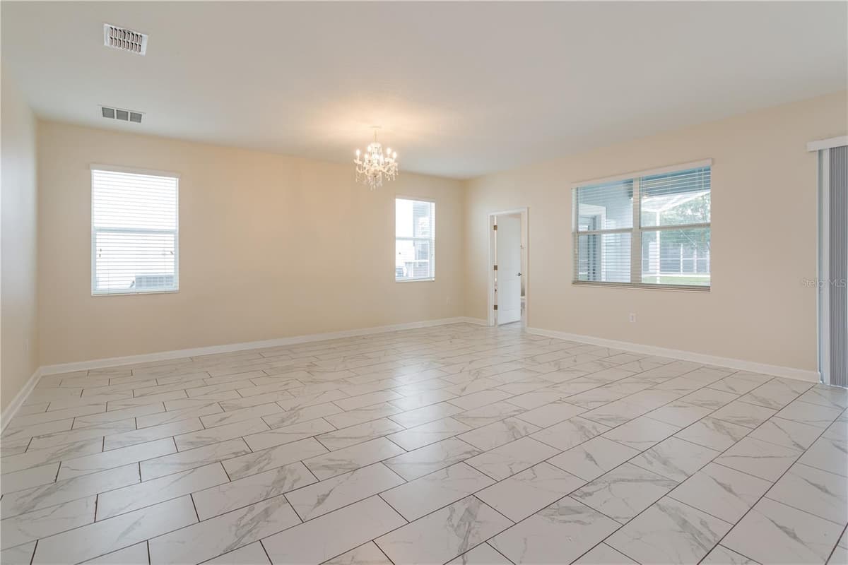 1673 MOON VALLEY DRIVE — photo 5 of 59