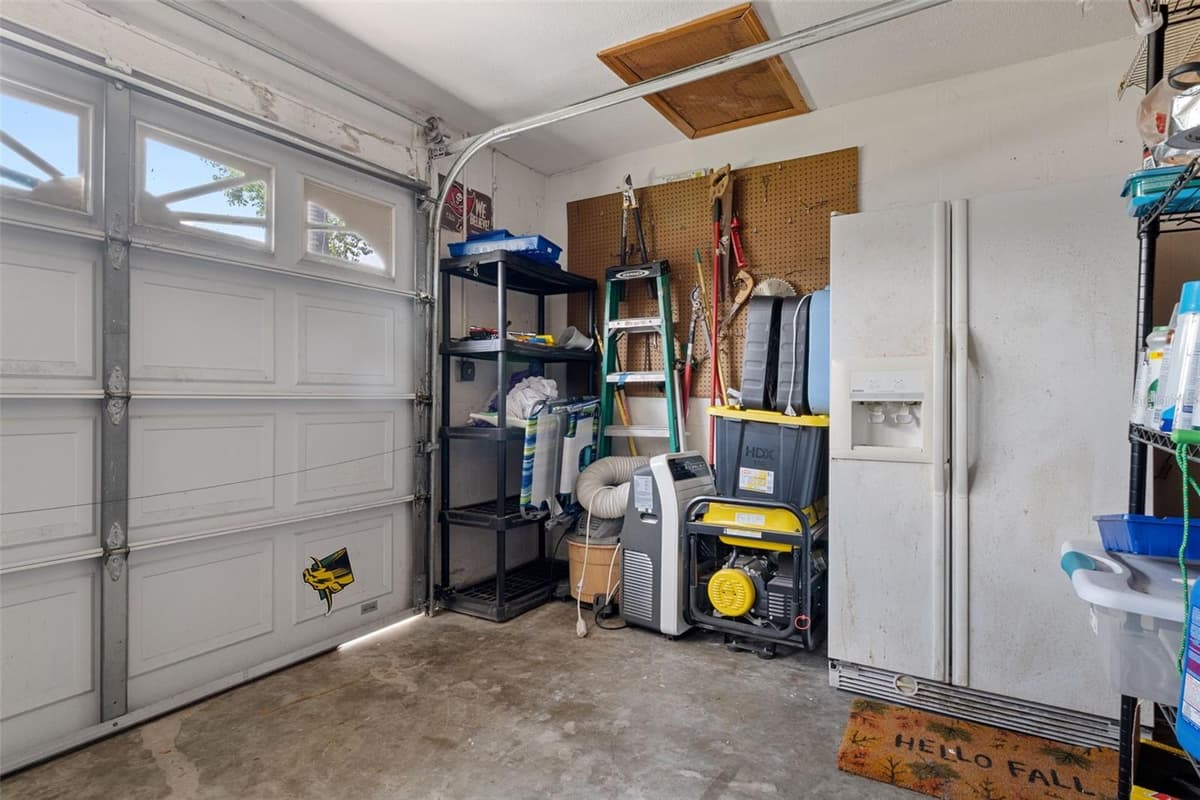 8417 YEARLING LANE — photo 34 of 41