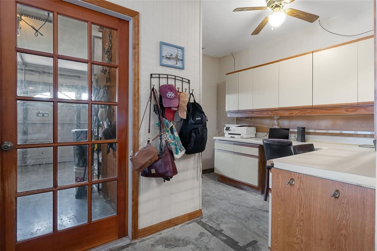 8417 YEARLING LANE — photo 31 of 41