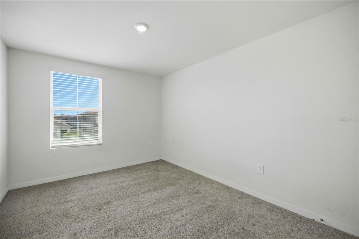 8642 46TH AVENUE — photo 25 of 31