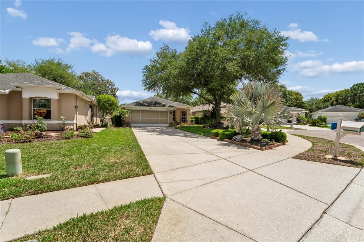 4354 BURNBERRY GLEN CT — photo 56 of 89