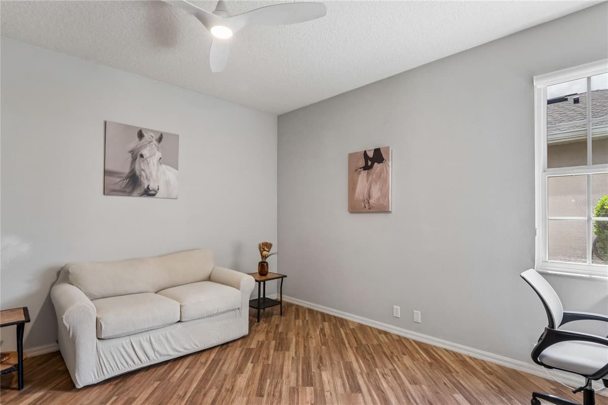 4354 BURNBERRY GLEN CT — photo 32 of 89