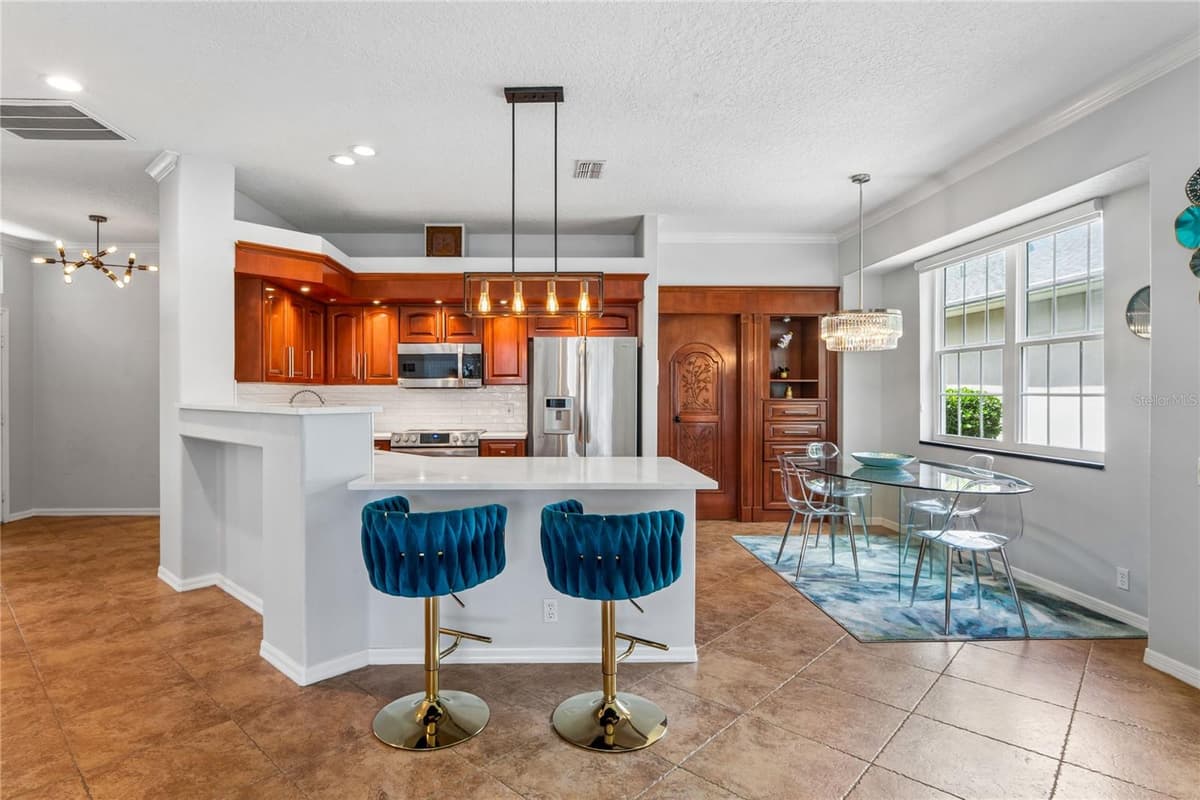 4354 BURNBERRY GLEN CT — photo 15 of 89