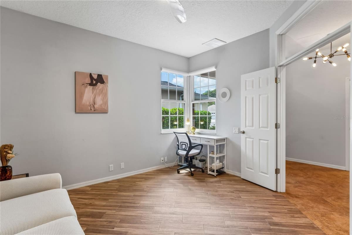 4354 BURNBERRY GLEN CT — photo 34 of 89