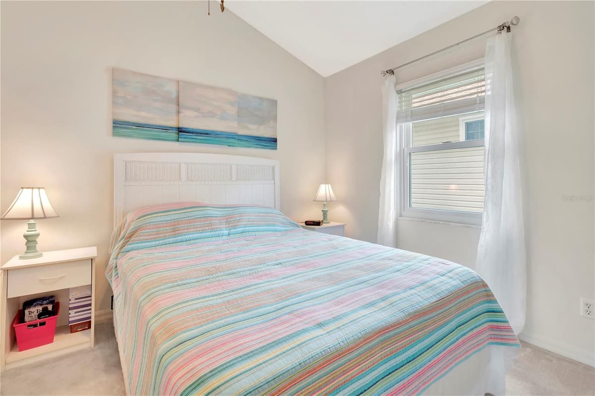 21707 QUEEN MARY COURT — photo 16 of 37