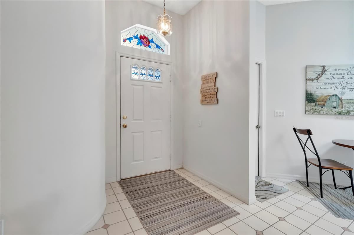 21707 QUEEN MARY COURT — photo 7 of 37