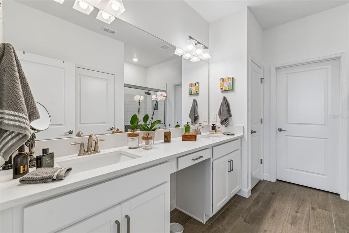 17307 BLUE WALK STREET — photo 22 of 47