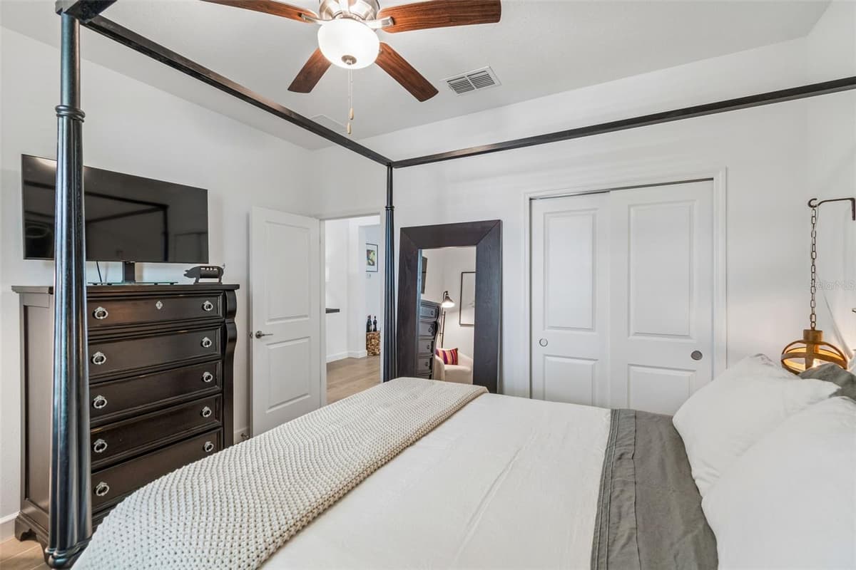 17307 BLUE WALK STREET — photo 26 of 47