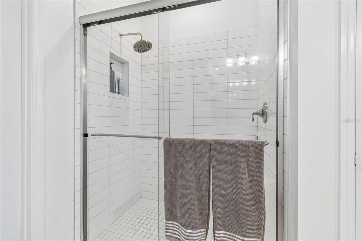 17307 BLUE WALK STREET — photo 23 of 47