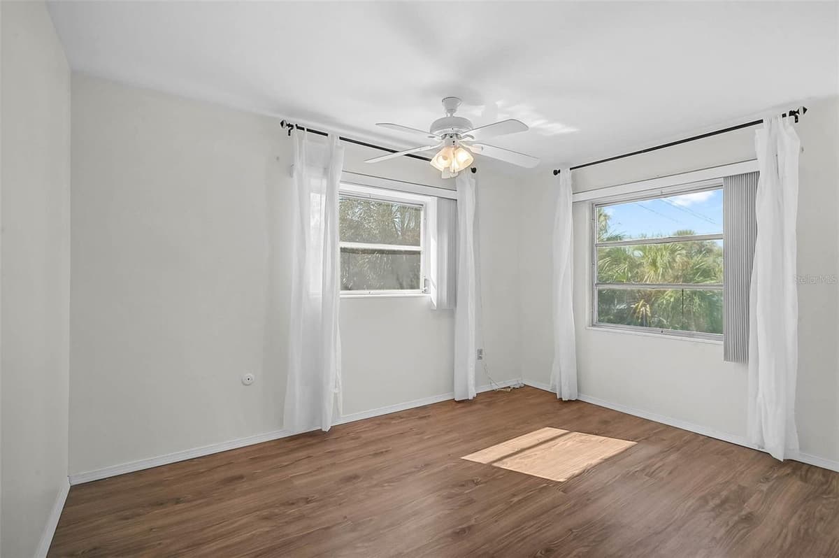 5940 EASY STREET — photo 19 of 29