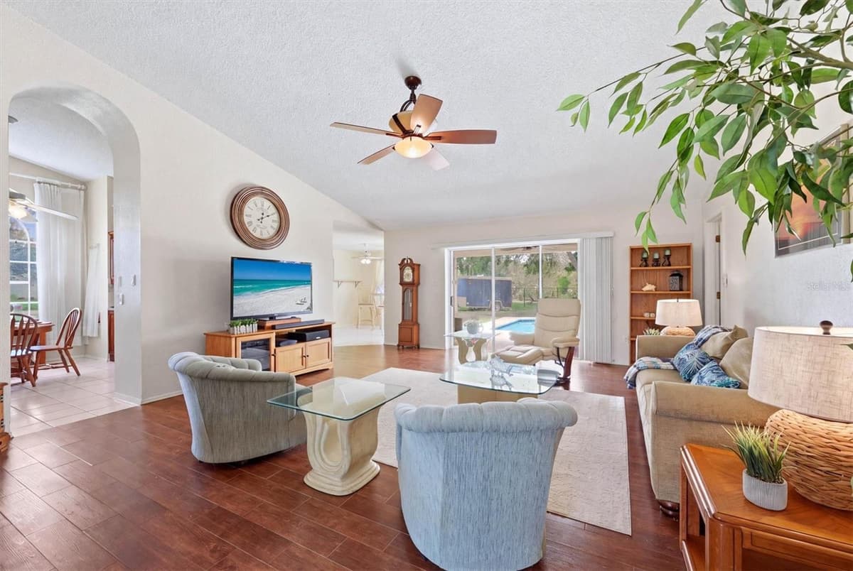 5534 DAVID BOULEVARD — photo 7 of 36