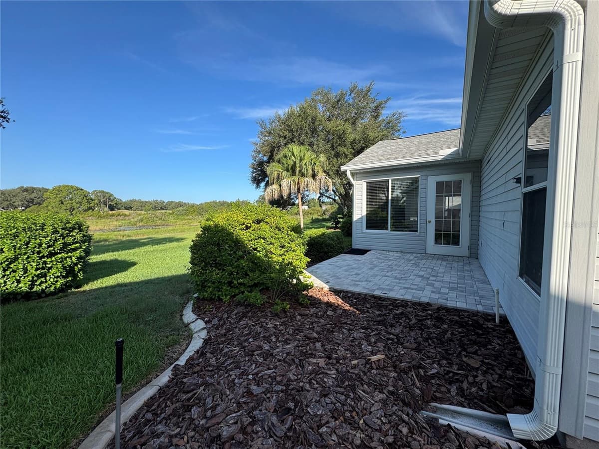4755 TARA VIEW ROAD — photo 9 of 100