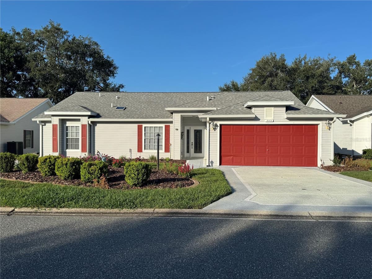 4755 TARA VIEW ROAD — photo 4 of 100