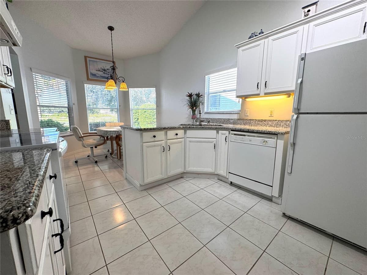 4755 TARA VIEW ROAD — photo 30 of 100