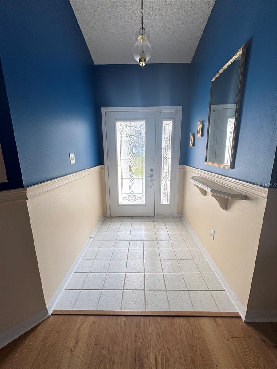 4755 TARA VIEW ROAD — photo 29 of 100