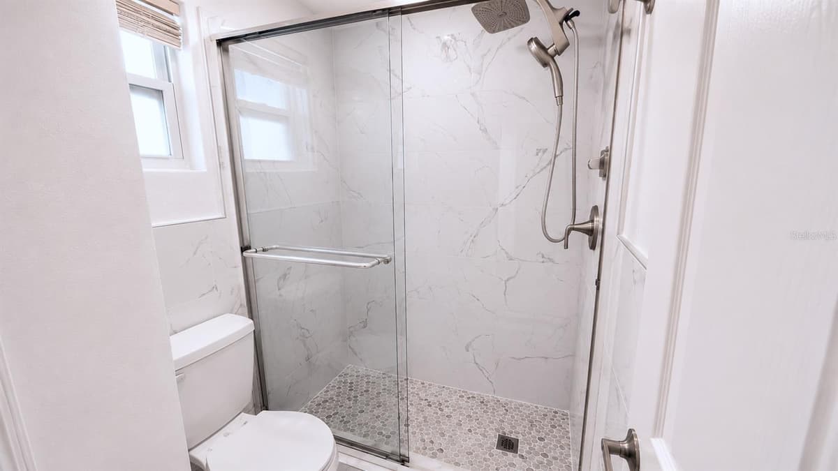 6012 12TH AVENUE — photo 10 of 17