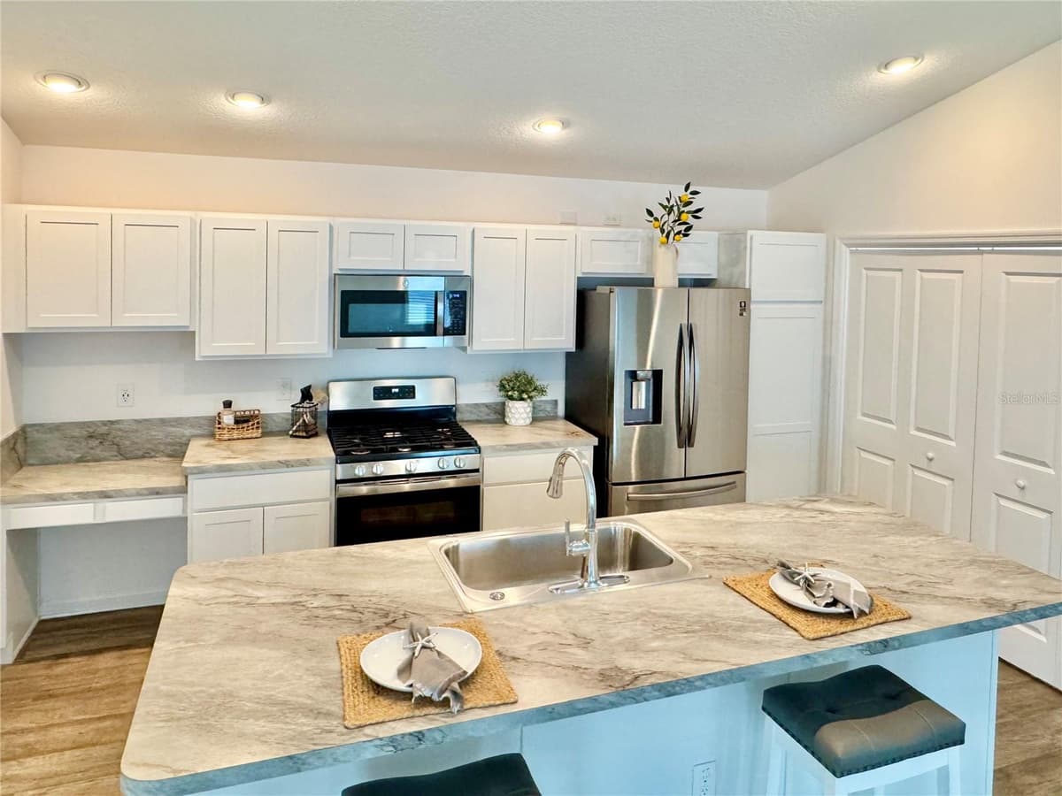 6316 WHITTLE COURT — photo 10 of 20