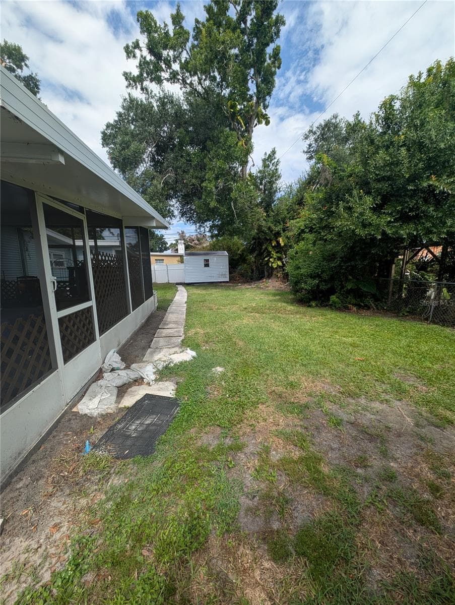 1529 RIVER LANE — photo 14 of 16