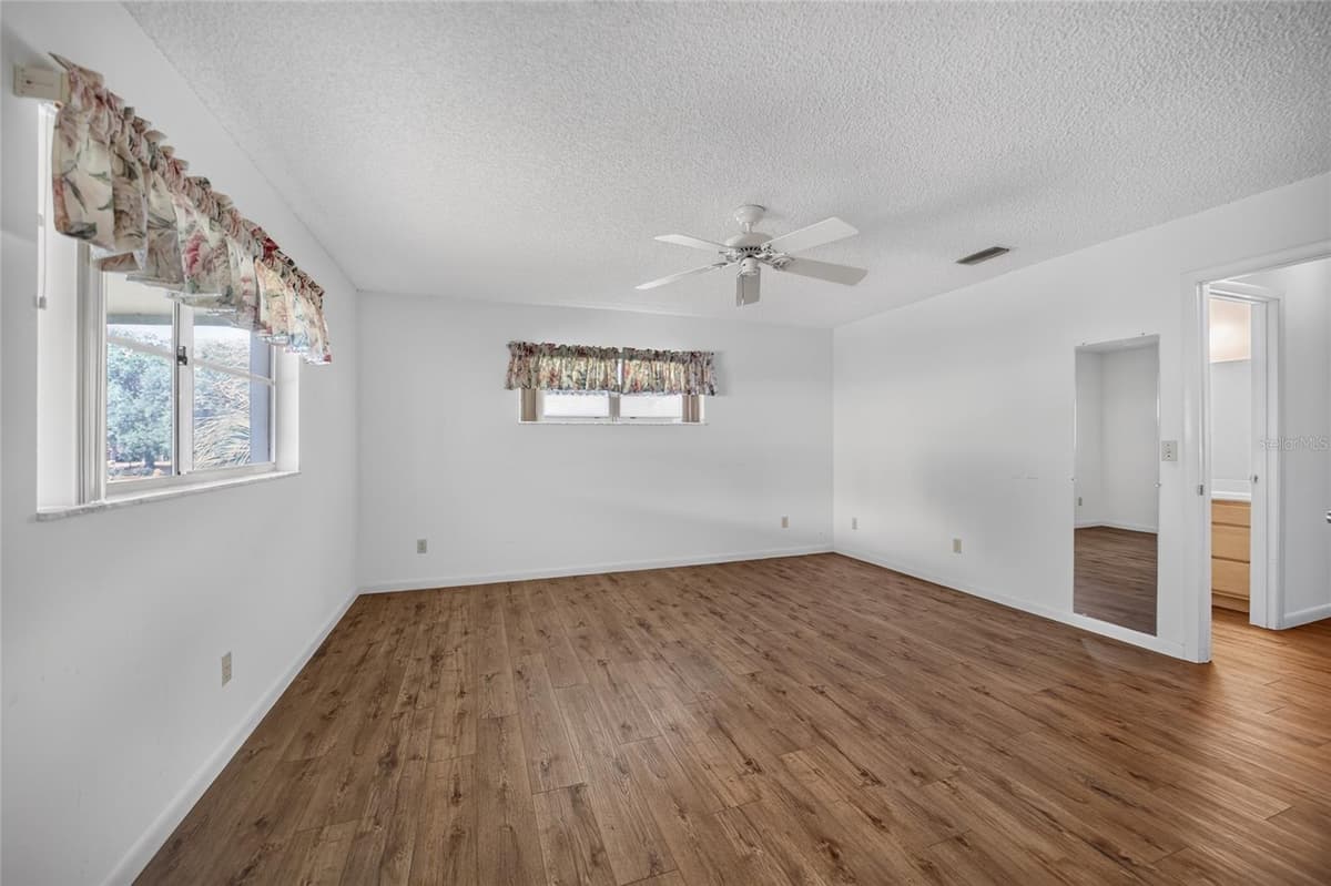 9882 88TH TERRACE — photo 40 of 54