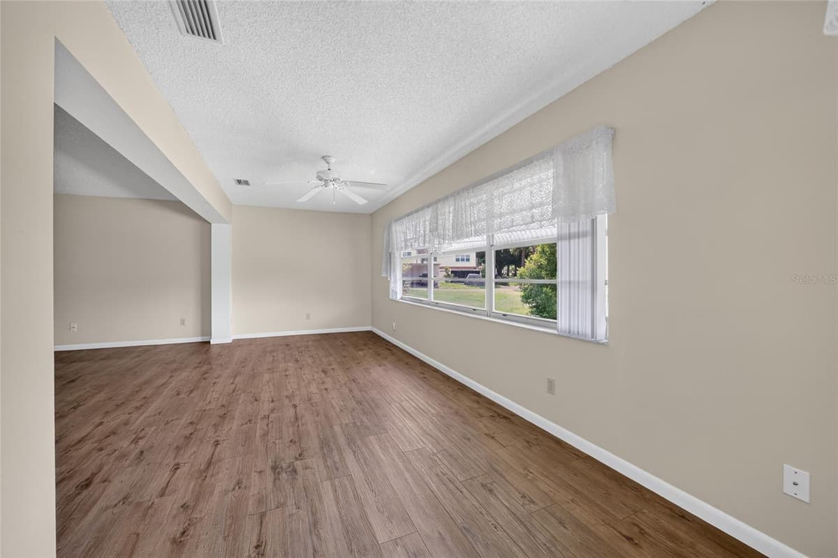 9882 88TH TERRACE — photo 36 of 54