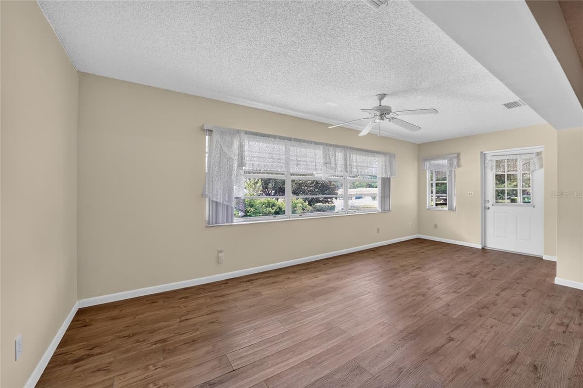 9882 88TH TERRACE — photo 31 of 54