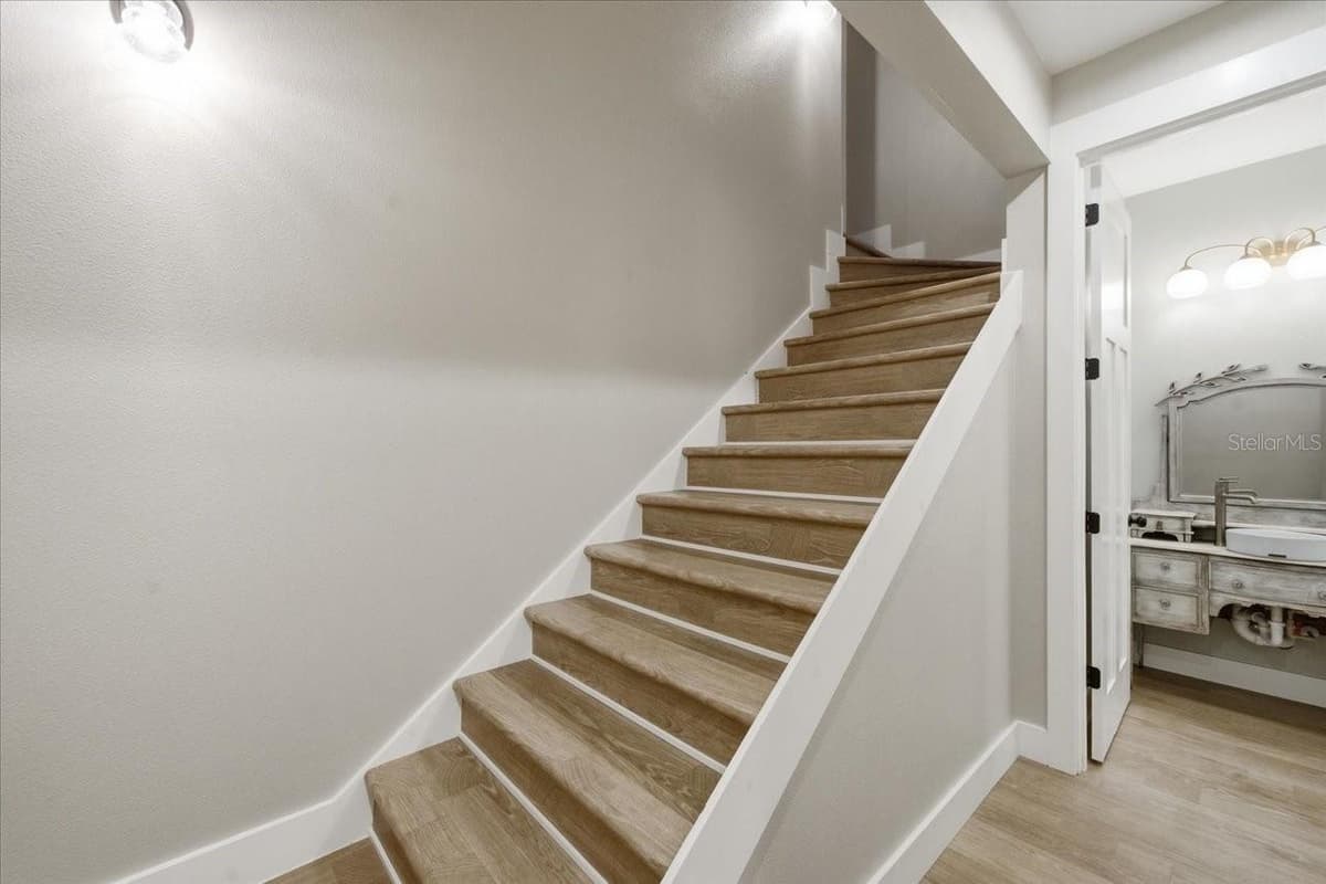 32 SHADOW WOOD DRIVE — photo 44 of 69