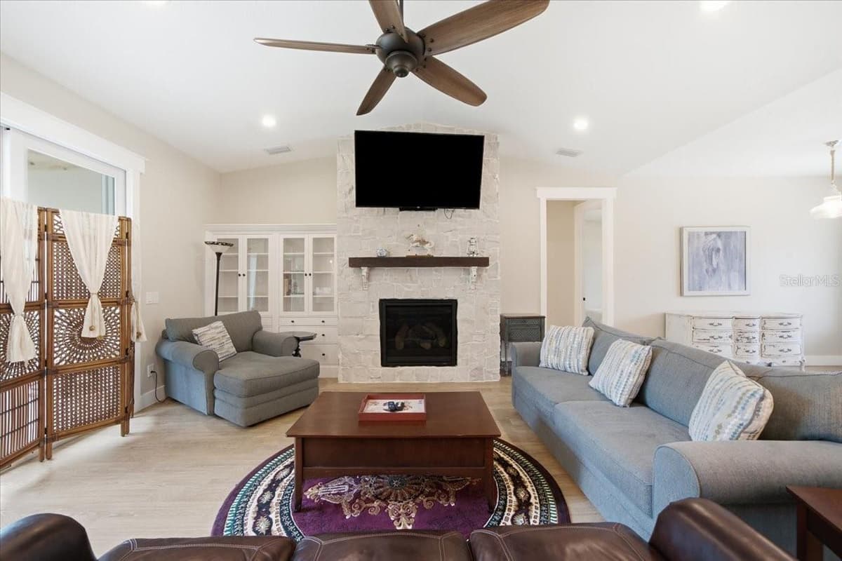 32 SHADOW WOOD DRIVE — photo 20 of 69