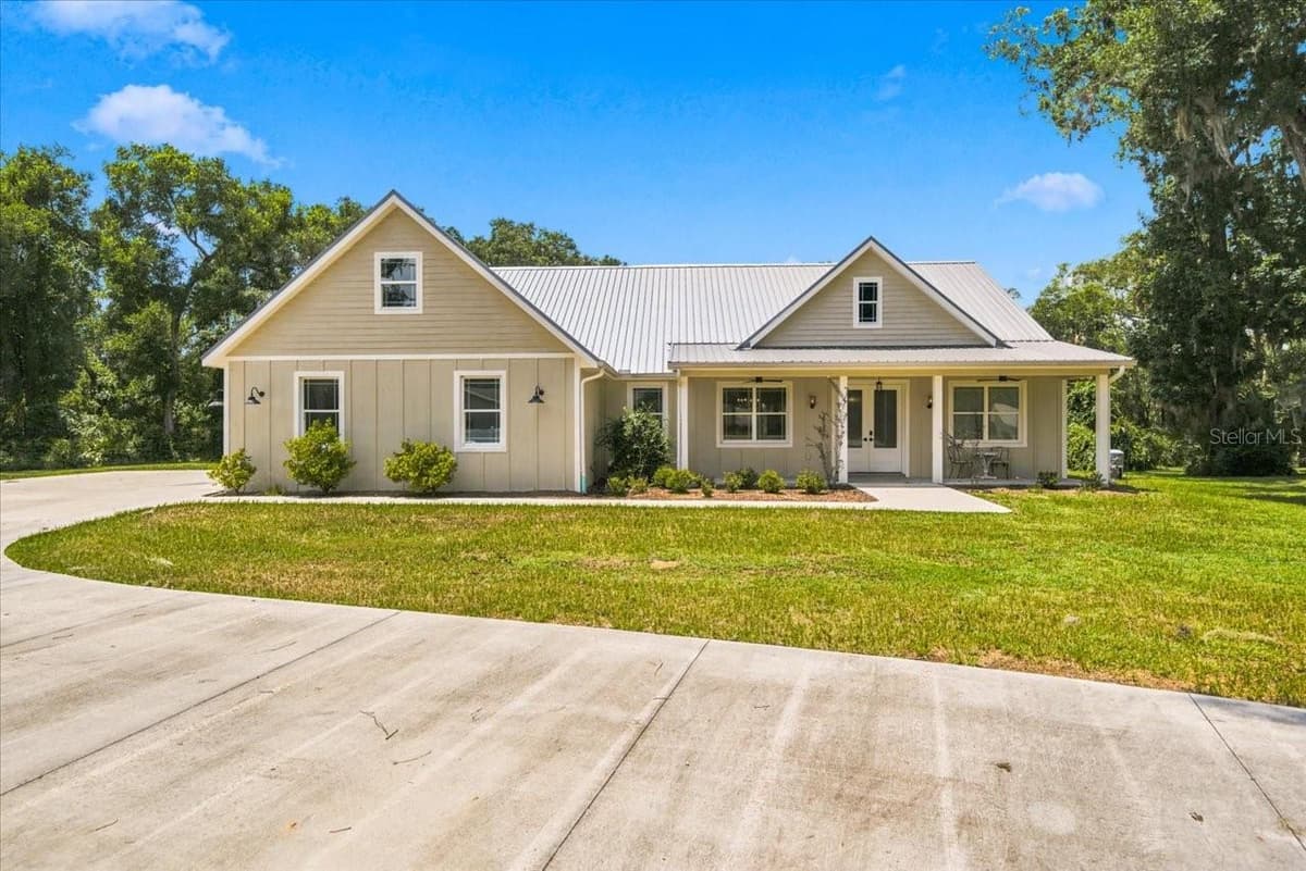 32 SHADOW WOOD DRIVE — photo 1 of 69