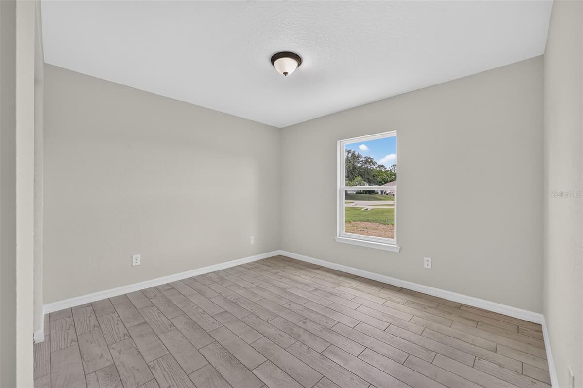 6747 86TH PLACE — photo 21 of 50
