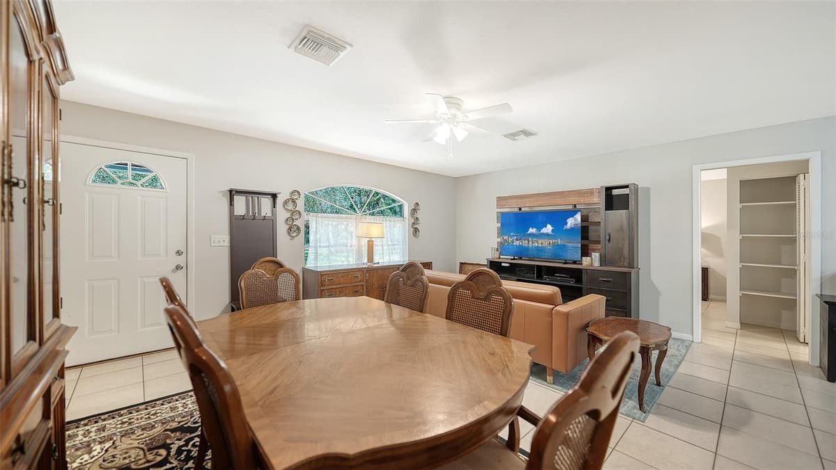 4498 HIDDEN RIVER ROAD — photo 7 of 44