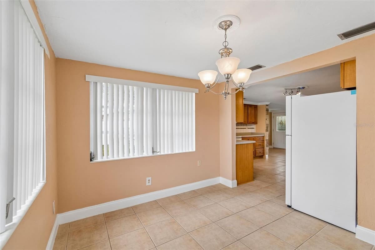 3533 WILSON DRIVE — photo 22 of 59