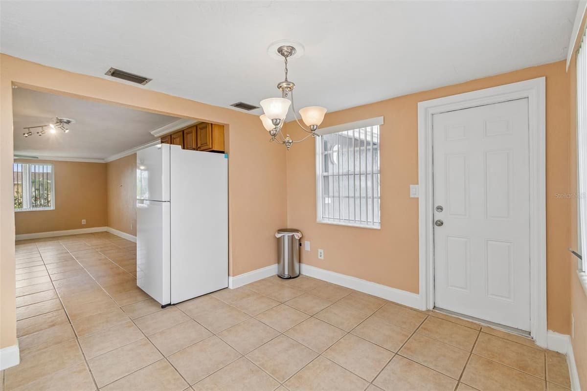 3533 WILSON DRIVE — photo 21 of 59