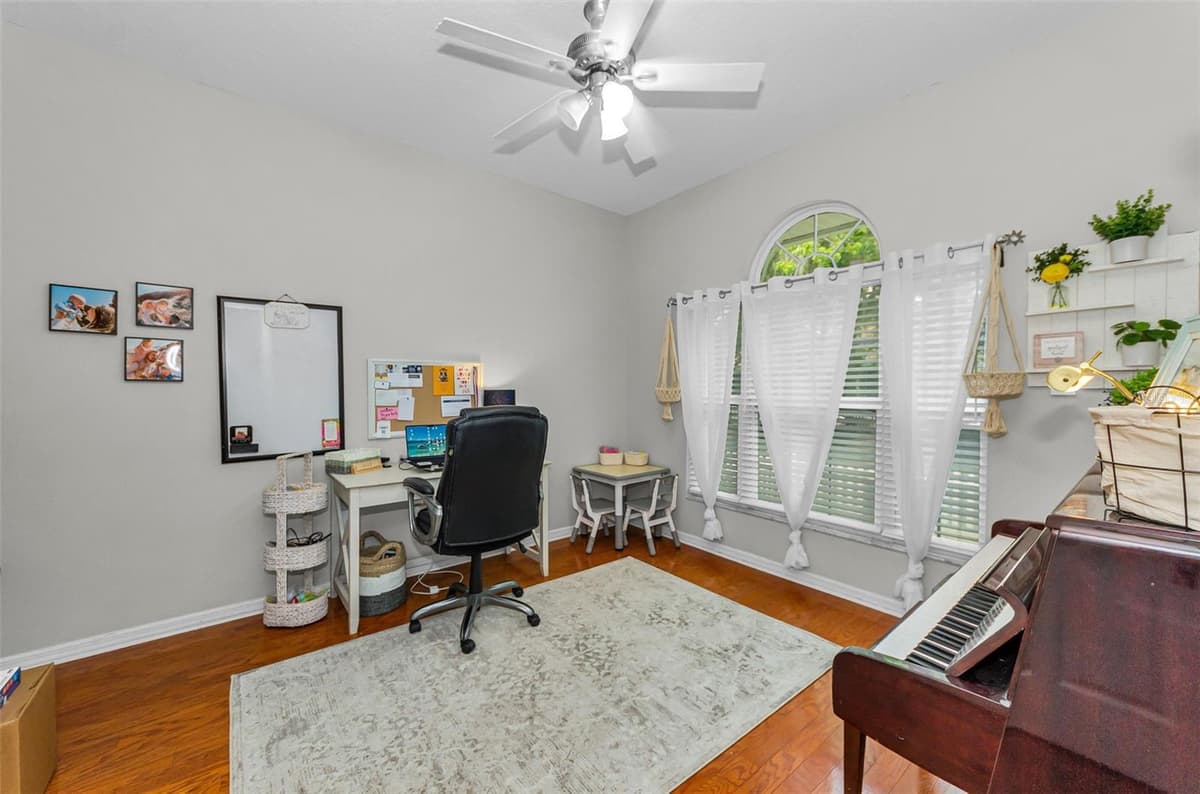 3237 TOWN AVENUE — photo 20 of 83