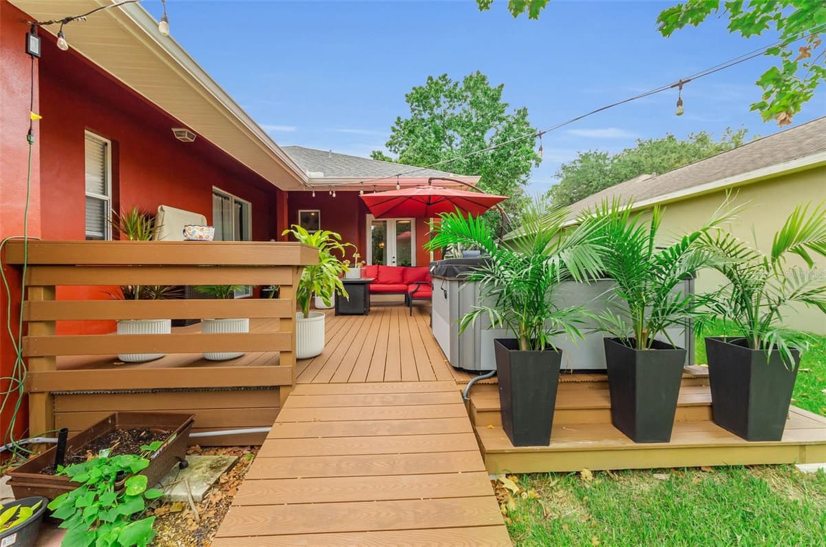 3237 TOWN AVENUE — photo 45 of 83