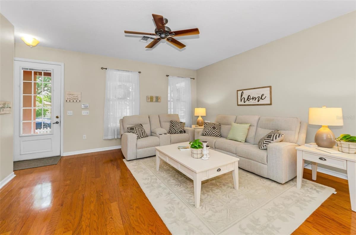 3237 TOWN AVENUE — photo 9 of 83