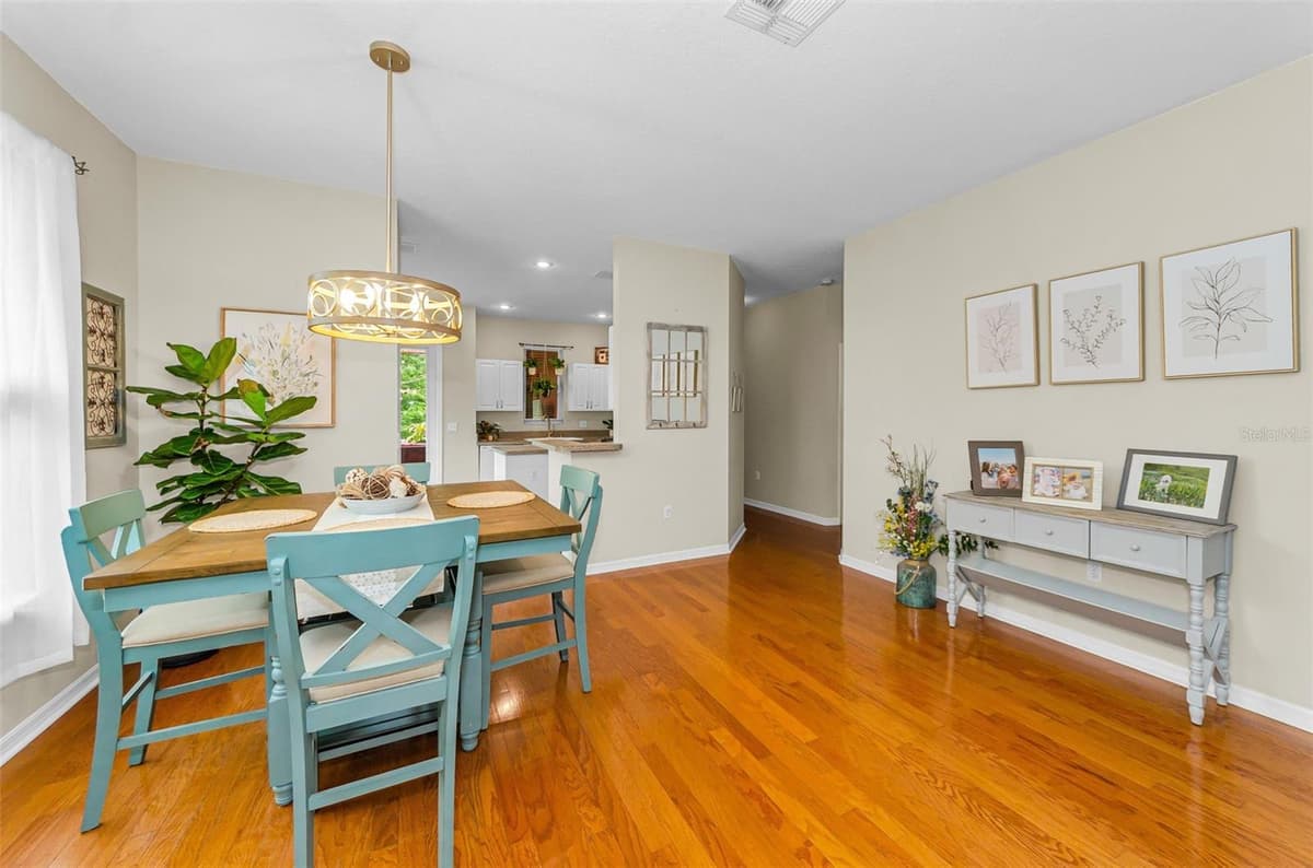 3237 TOWN AVENUE — photo 37 of 83